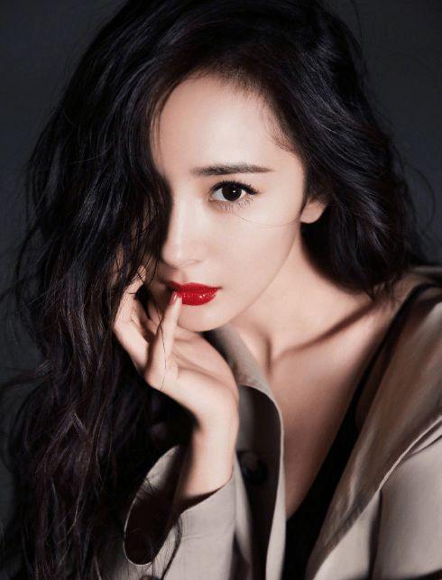 杨幂新闻大爆料,揭秘娱乐圈背后的真相与争议